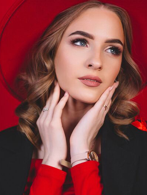 EvaBetts - ModelsWorldwide.org