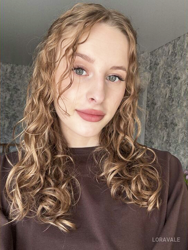 LoraVale - ModelsWorldwide.org