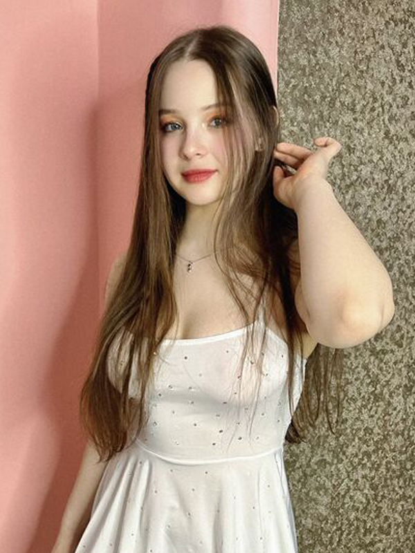SydneyAnn - ModelsWorldwide.org