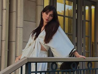 MadgeColee - ModelsWorldwide.org