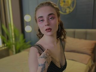 VinaSkyler - ModelsWorldwide.org