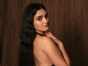 KristySue - ModelsWorldwide.org